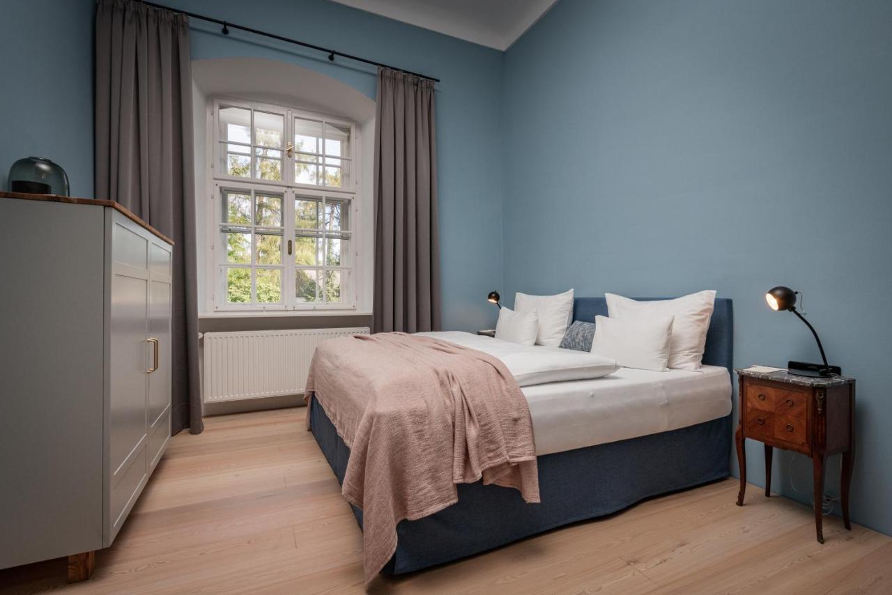 Boutique Hotel Zum Oberjaeger, Schloss Lackenbach Экстерьер фото