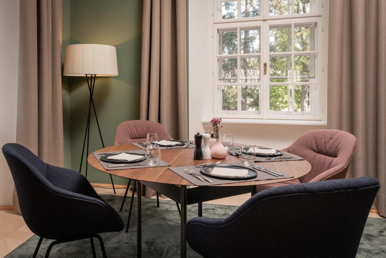 Boutique Hotel Zum Oberjaeger, Schloss Lackenbach Экстерьер фото