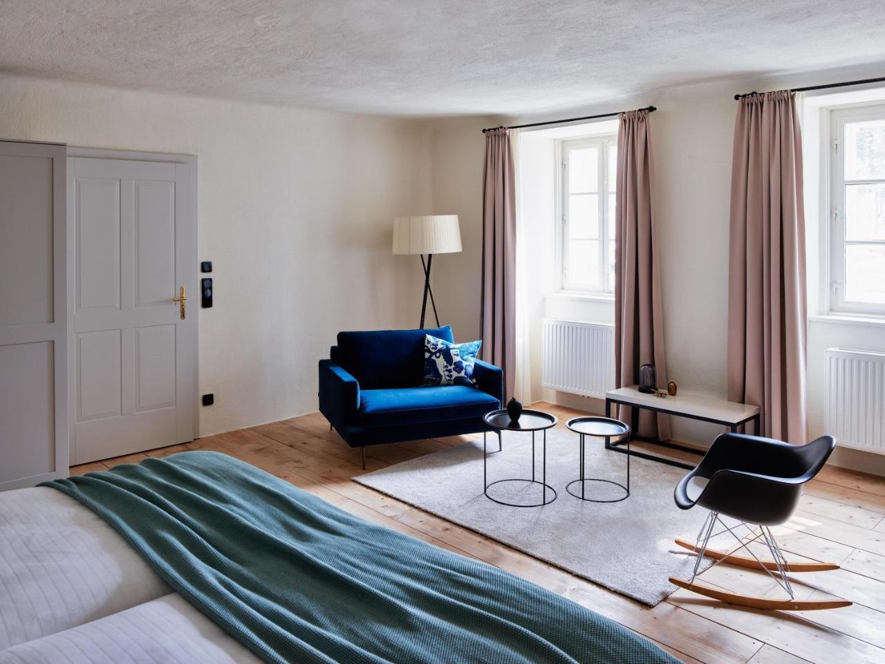 Boutique Hotel Zum Oberjaeger, Schloss Lackenbach Экстерьер фото